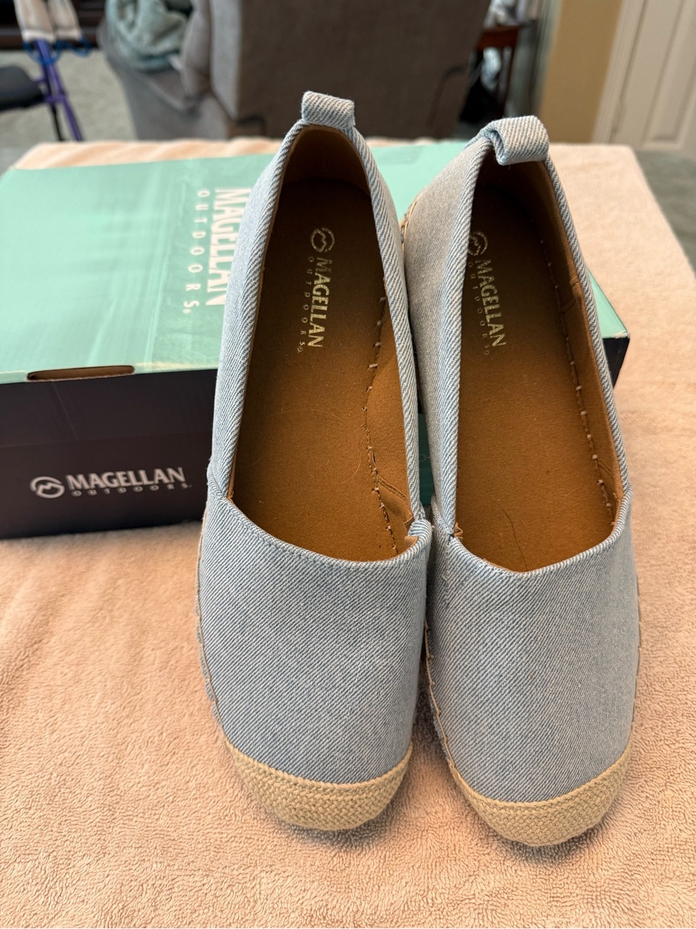 Magellan Outdoors Women's Light Blue Canvas Espadrille Flats
